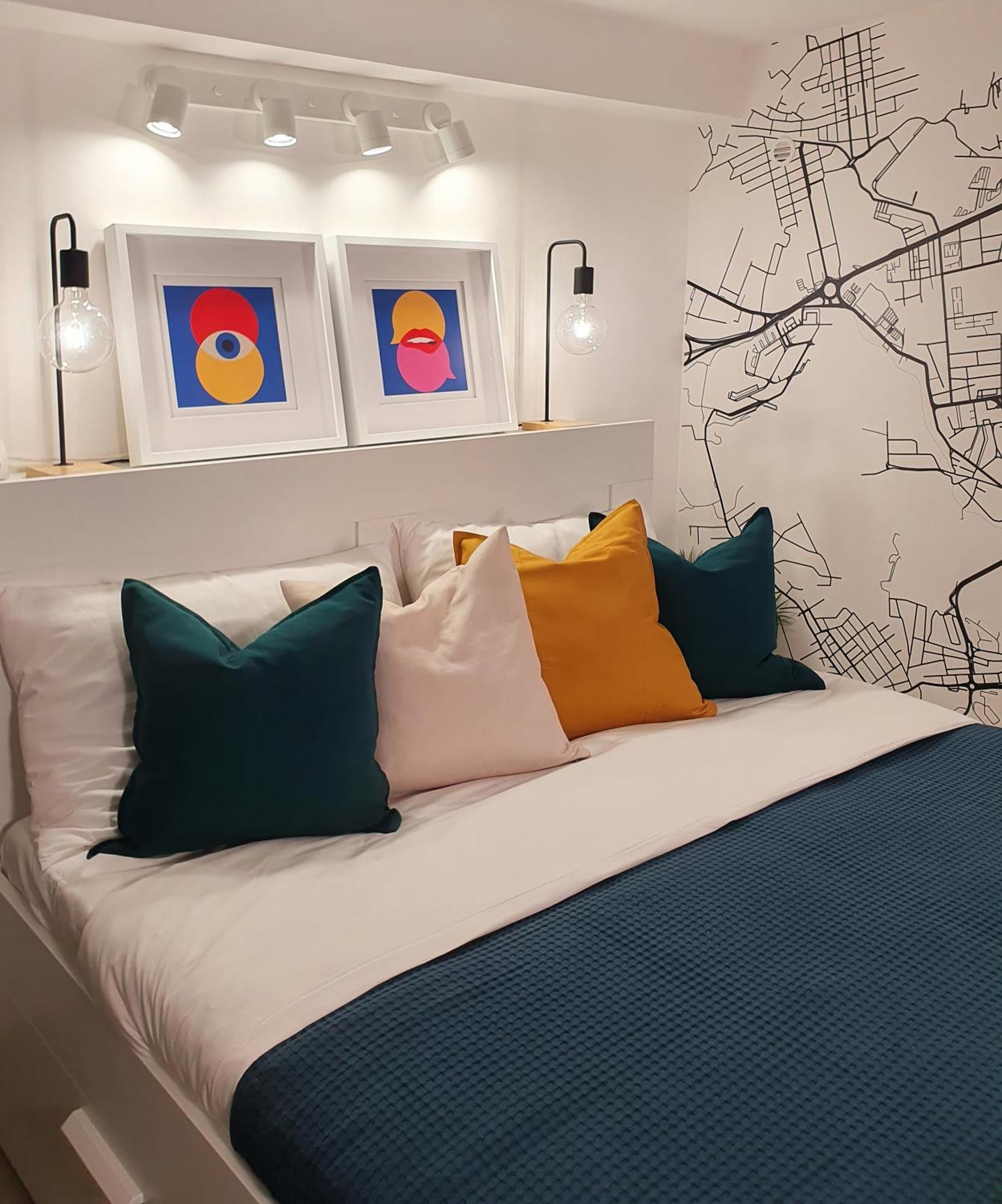 Downsouth And Gallery Apartment